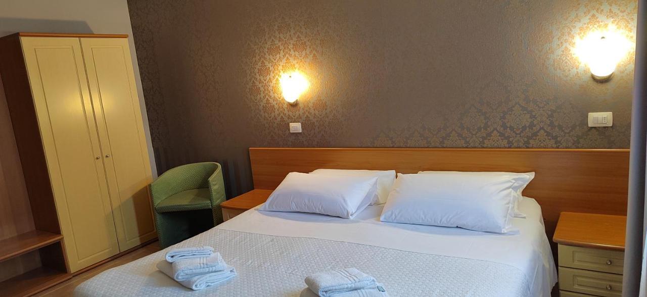 Hotel Nuovo Rondò Sesto San Giovanni Buitenkant foto