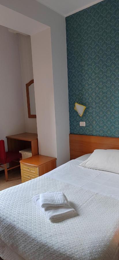 Hotel Nuovo Rondò Sesto San Giovanni Buitenkant foto