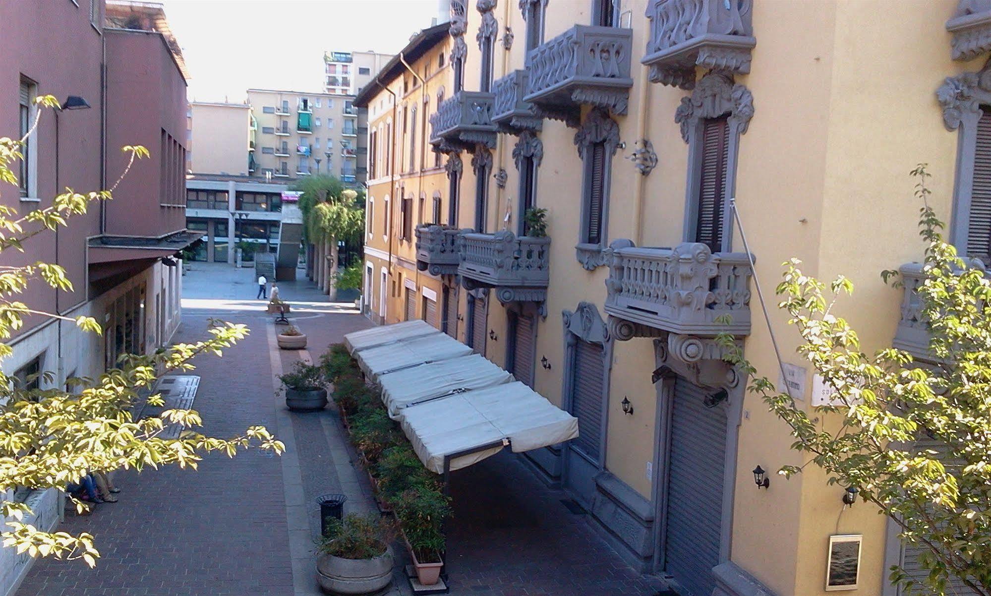 Hotel Nuovo Rondò Sesto San Giovanni Buitenkant foto